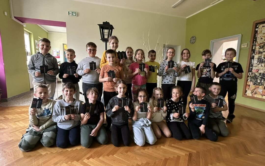 Veseli Produženci pripremili iznenađenje povodom  Dana očeva